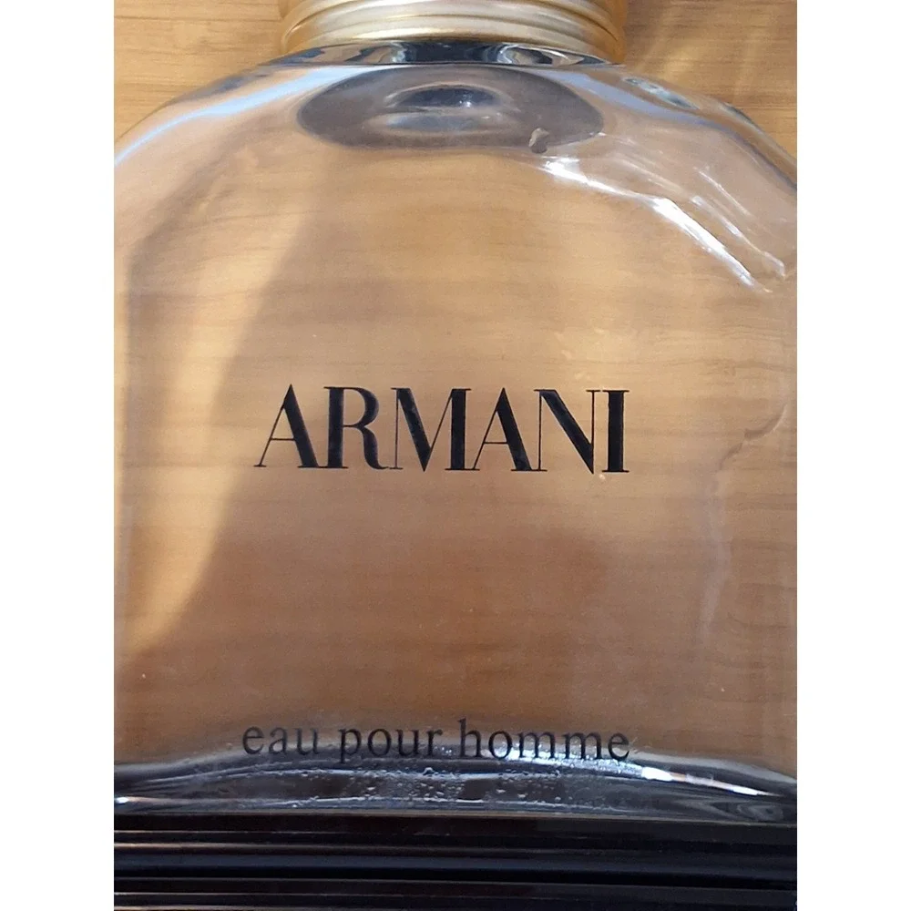 Vintage RARE Armani 10